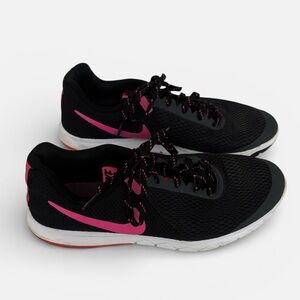 Nike‎ Women's Black and Pink Athletic Shoes